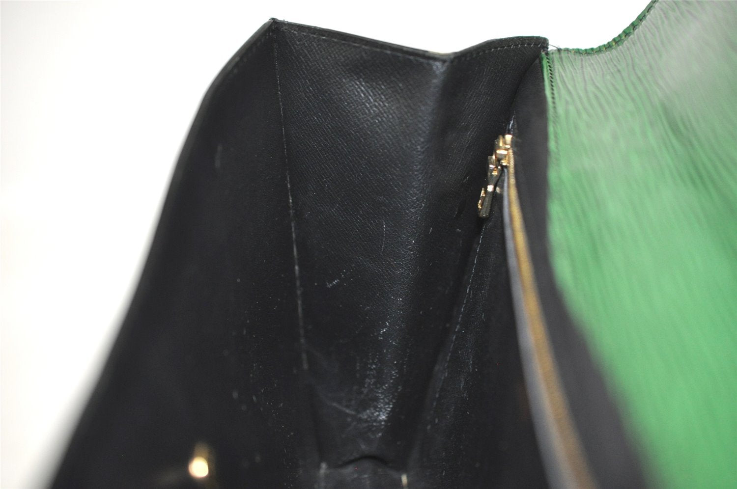 Authentic Louis Vuitton Epi Montaigne 27 Clutch Hand Bag Green M52654 Junk 8735I