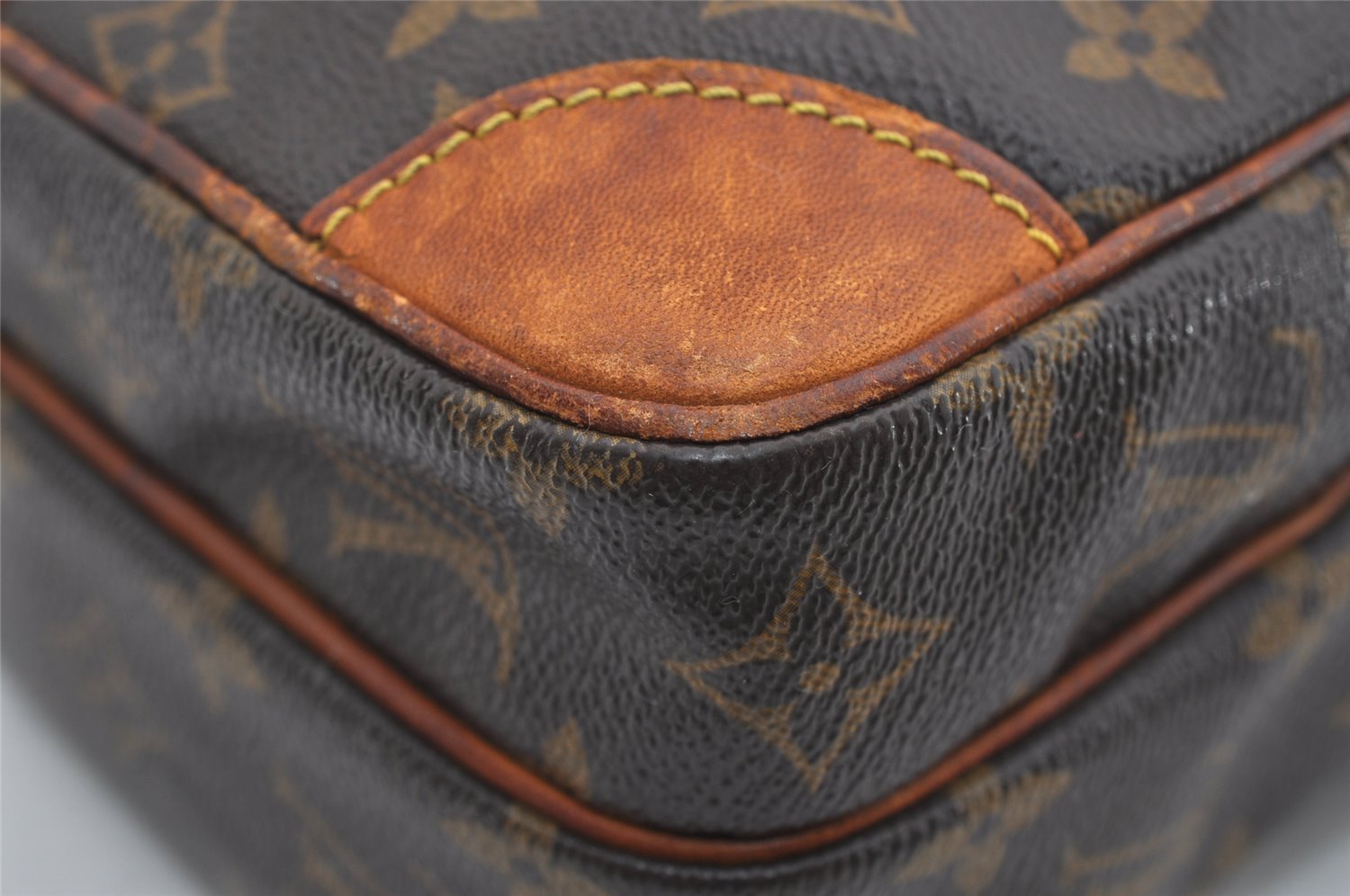 Authentic Louis Vuitton Monogram Amazone Shoulder Cross Body Bag M45236 LV 8736I