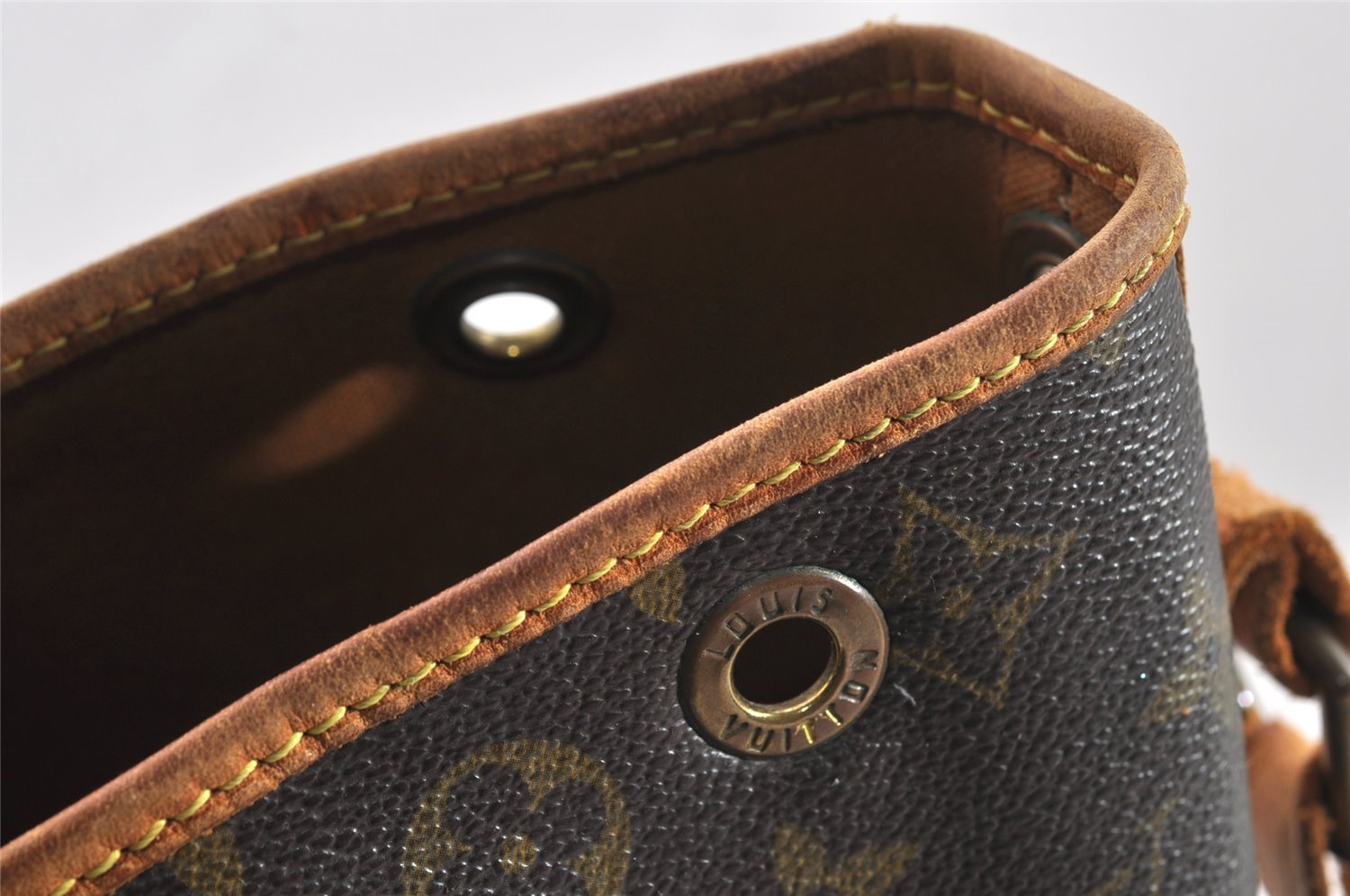 Authentic Louis Vuitton Monogram Noe Shoulder Drawstring Bag M42224 LV 8738I