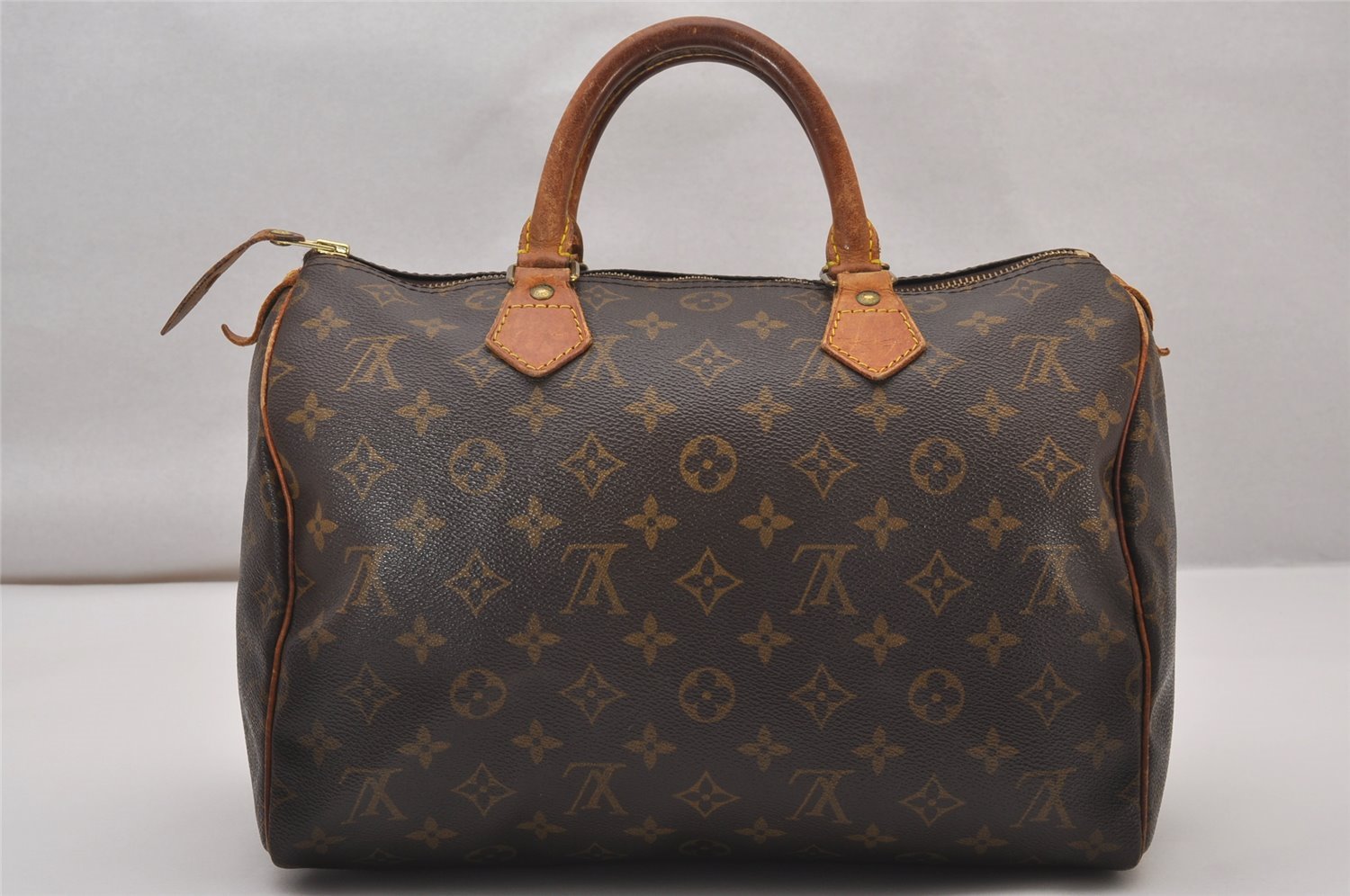 Authentic Louis Vuitton Monogram Speedy 30 Hand Boston Bag M41526 LV 8743I