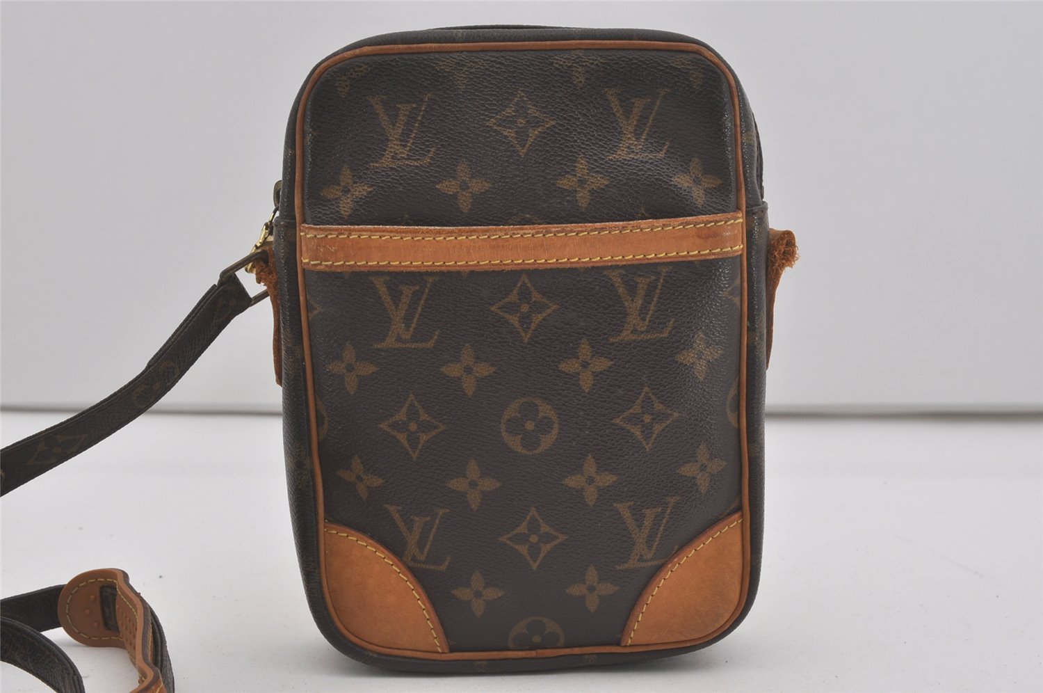 Authentic Louis Vuitton Monogram Danube Shoulder Cross Bag M45266 Junk 8744I