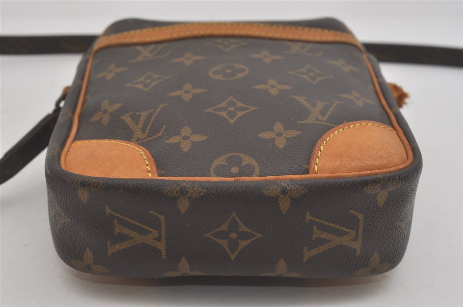 Authentic Louis Vuitton Monogram Danube Shoulder Cross Bag M45266 Junk 8744I