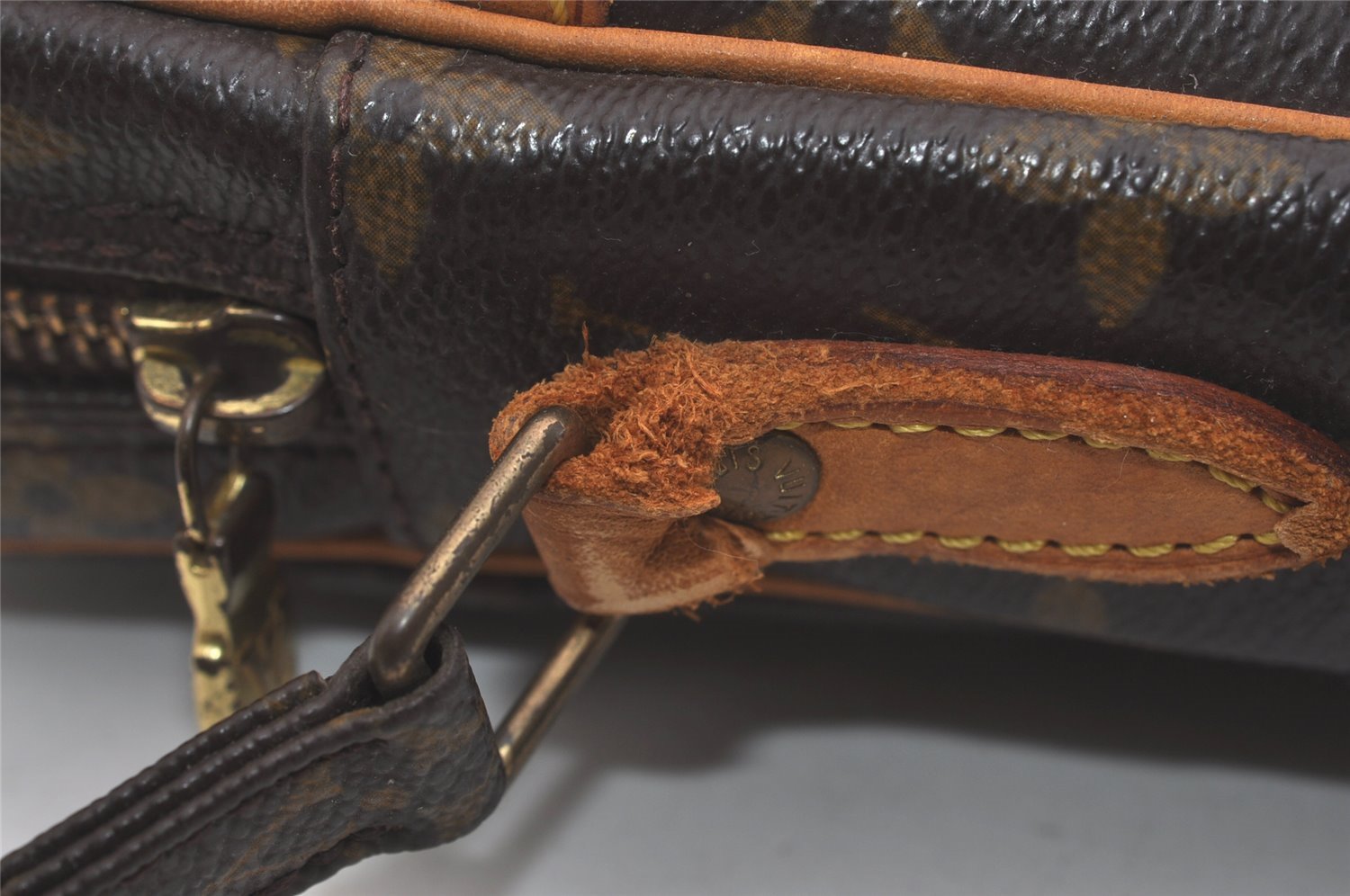 Authentic Louis Vuitton Monogram Danube Shoulder Cross Bag M45266 Junk 8744I