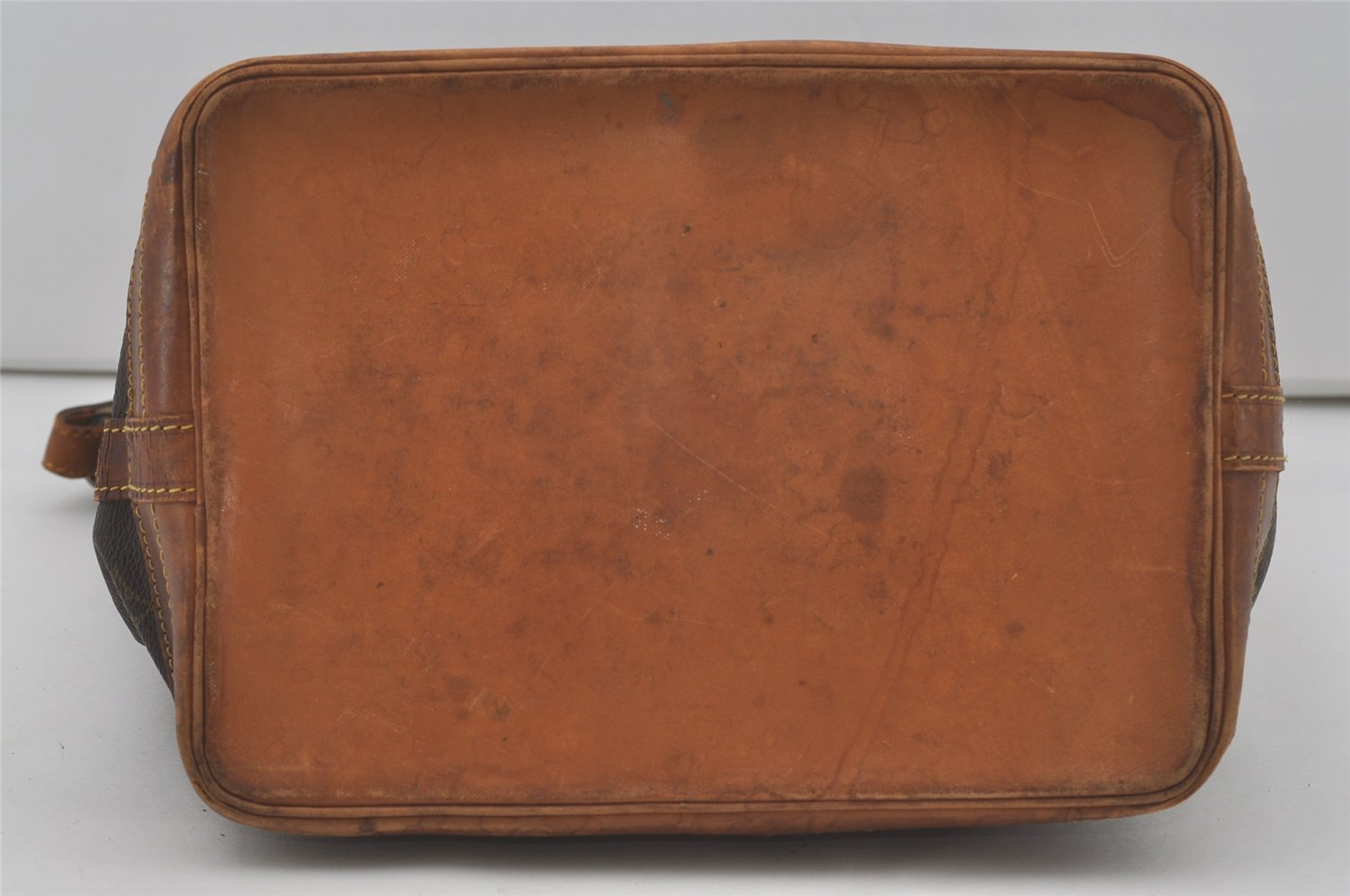 Authentic Louis Vuitton Monogram Noe Shoulder Drawstring Bag M42224 LV 8747I