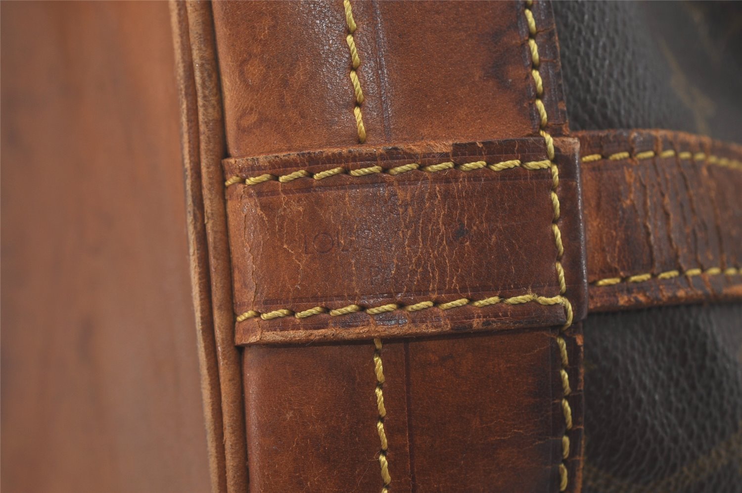 Authentic Louis Vuitton Monogram Noe Shoulder Drawstring Bag M42224 LV 8747I