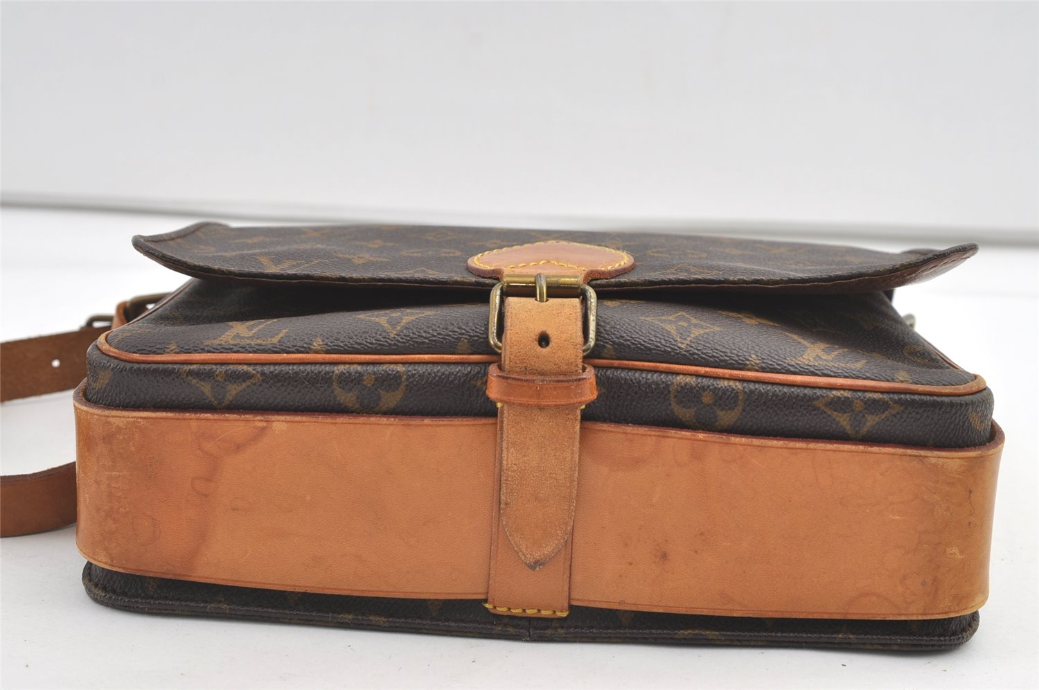 Authentic Louis Vuitton Monogram Cartouchiere GM M51252 Shoulder Cross Bag 8747J