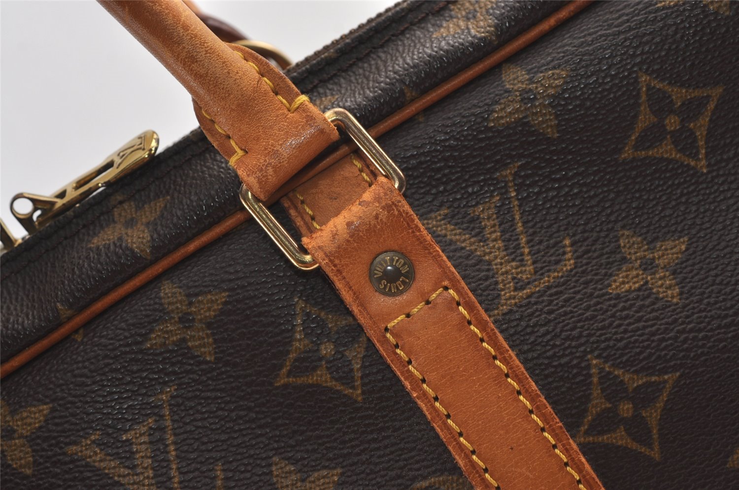 Authentic Louis Vuitton Monogram Porte Documents Voyage M40226 Briefcase 8748J
