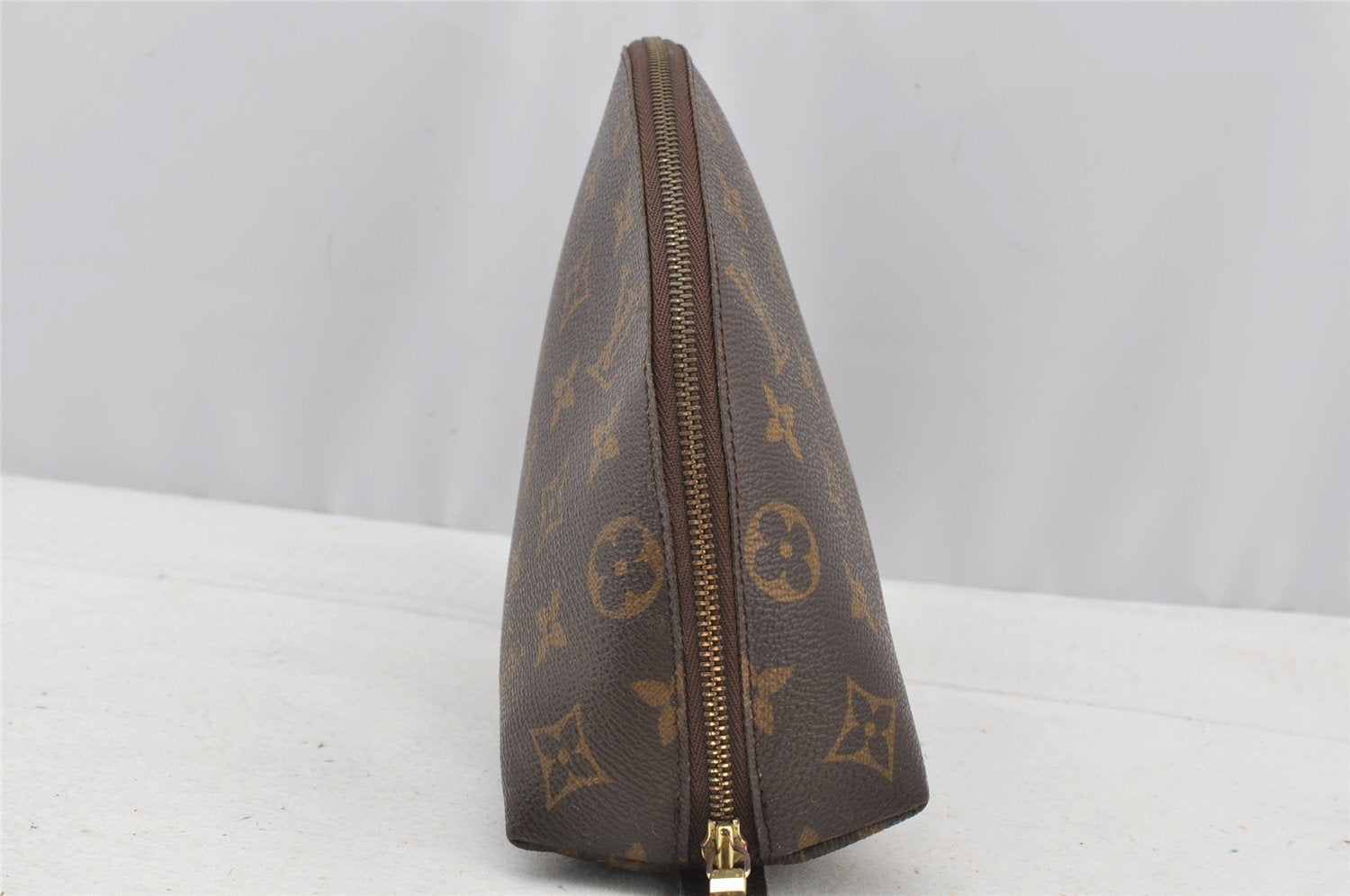 Auth Louis Vuitton Monogram Trousse Demi Ronde 23 Pouch M47520 LV Junk 8749I