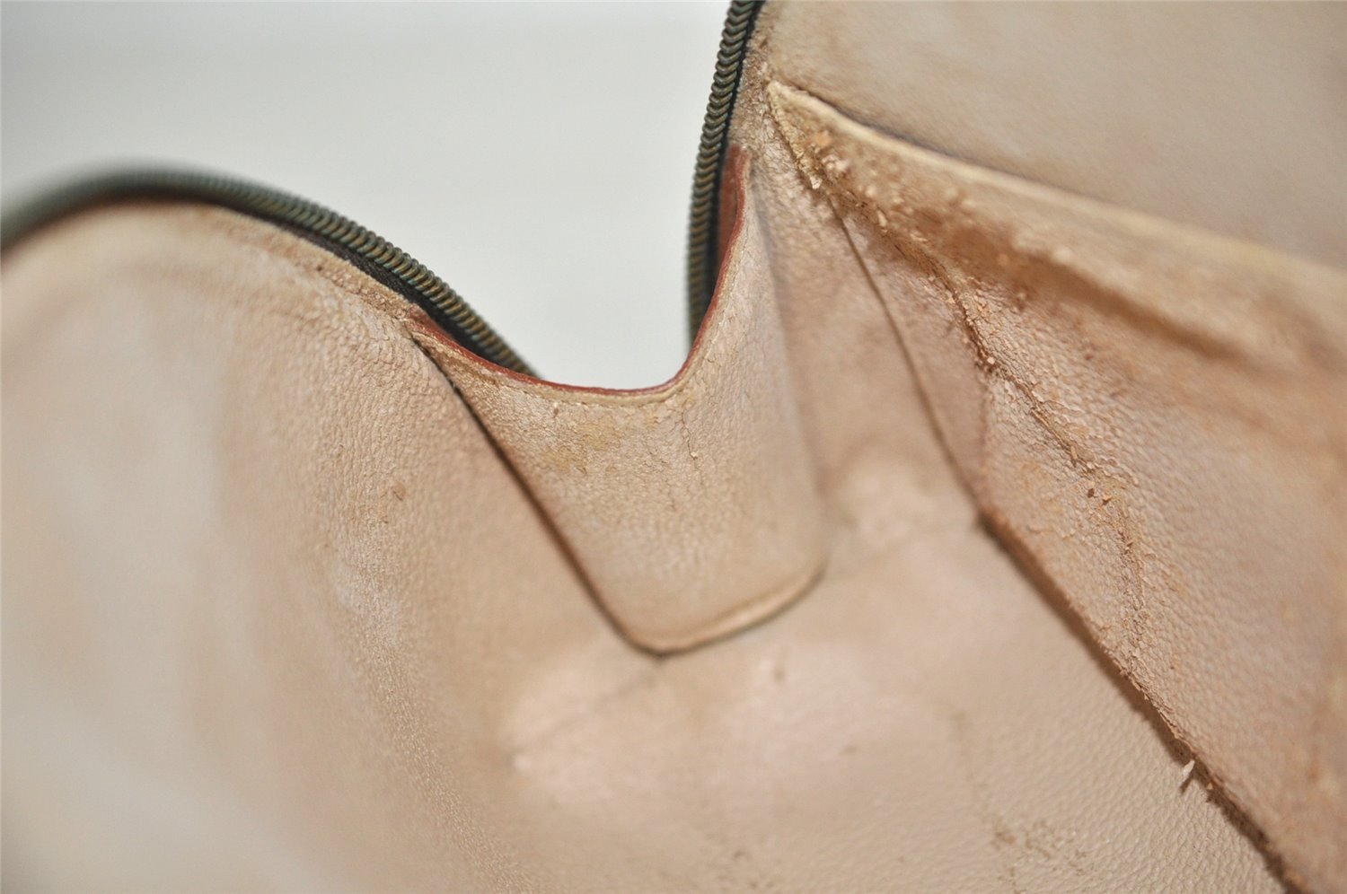 Auth Louis Vuitton Monogram Trousse Demi Ronde 23 Pouch M47520 LV Junk 8749I