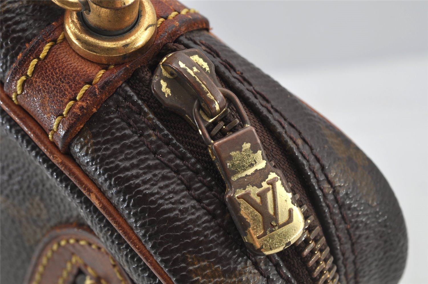 Authentic Louis Vuitton Monogram Marly Dragonne GM M51825 Clutch Hand Bag 8751I