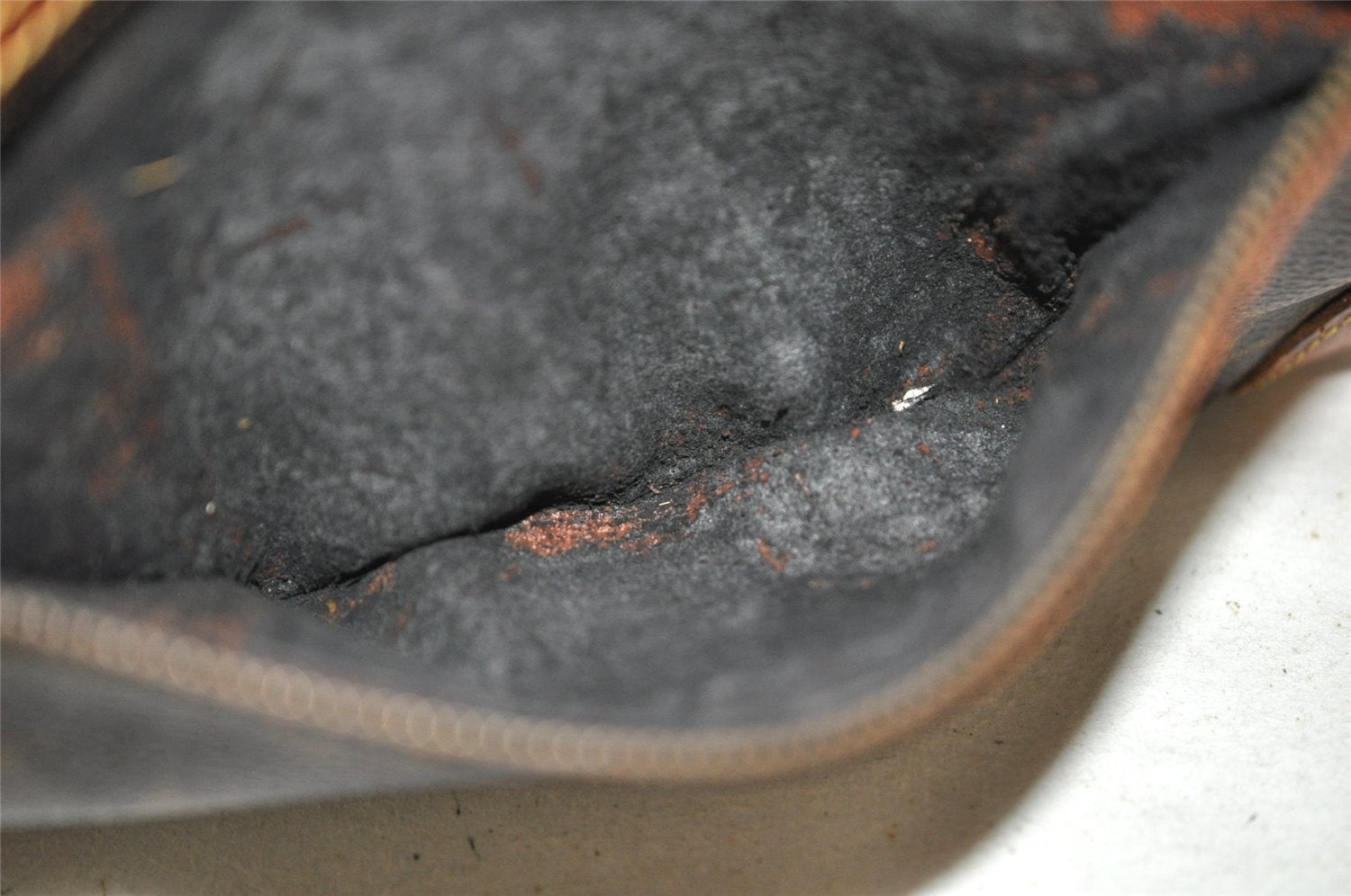 Authentic Louis Vuitton Monogram Marly Dragonne GM M51825 Clutch Hand Bag 8751I