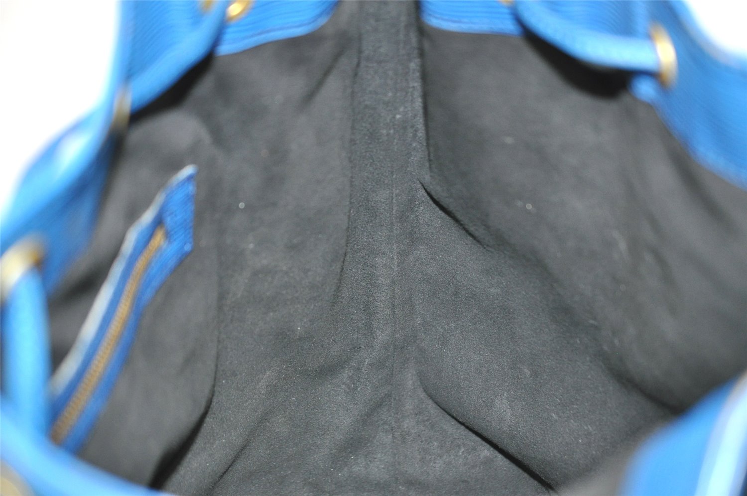 Authentic Louis Vuitton Epi Noe Shoulder Drawstring Bag Blue M44005 LV 8753J