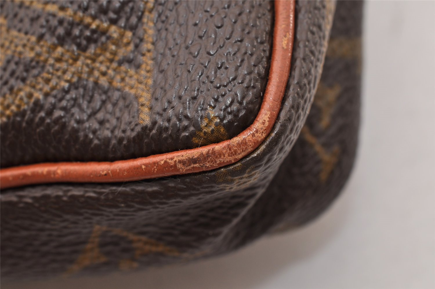 Auth Louis Vuitton Monogram Mini Poche Danube Shoulder Bag Old Model Junk 8755I