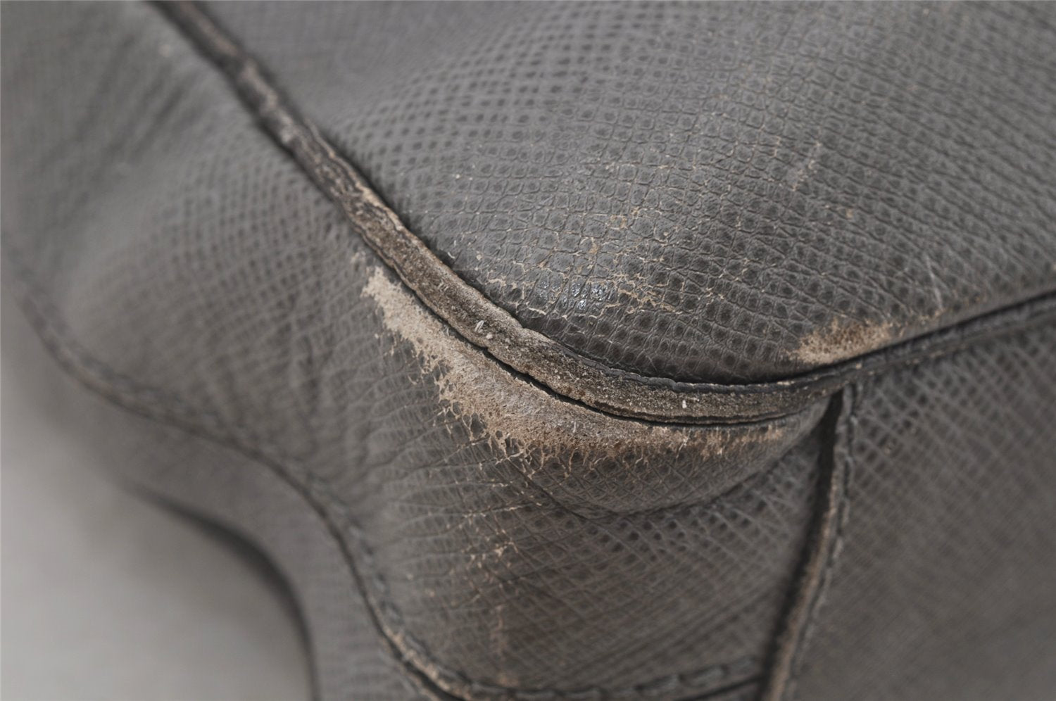 Auth Louis Vuitton Taiga Porte Documents Business Briefcase M32711 Gray 8756I