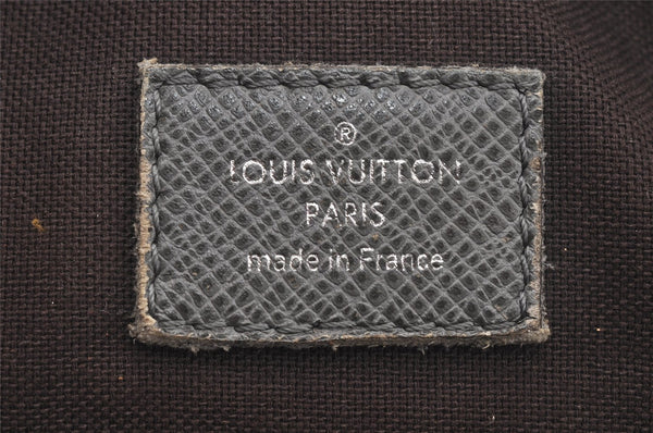 Auth Louis Vuitton Taiga Porte Documents Business Briefcase M32711 Gray 8756I