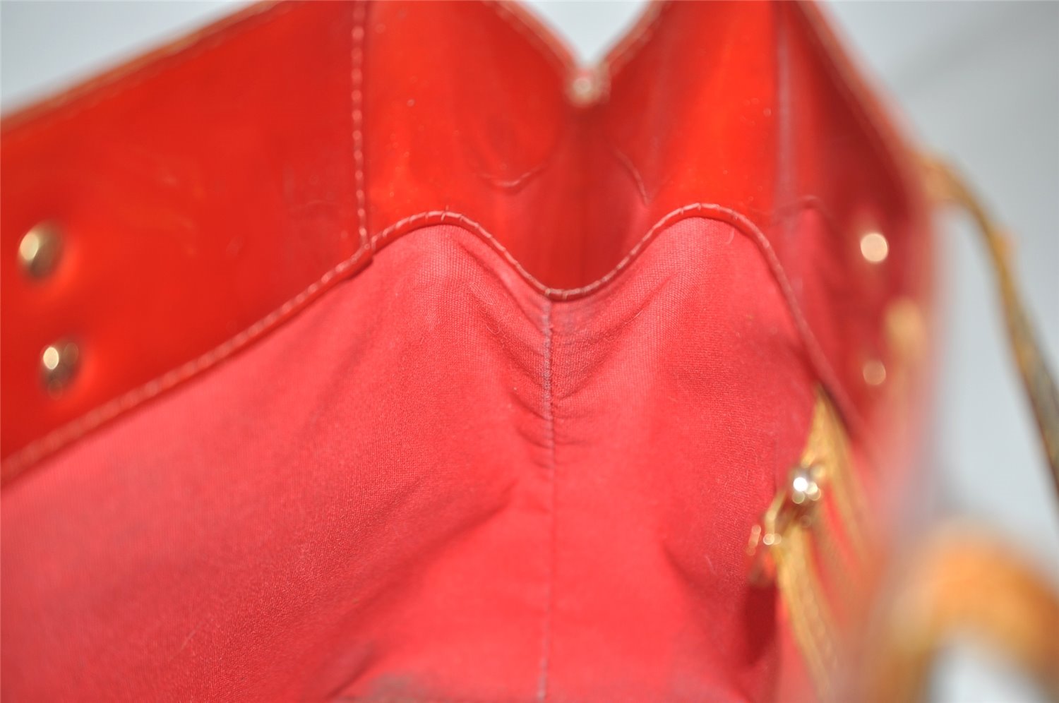 Authentic Louis Vuitton Vernis Reade PM Hand Bag Red M91088 LV Junk 8757I