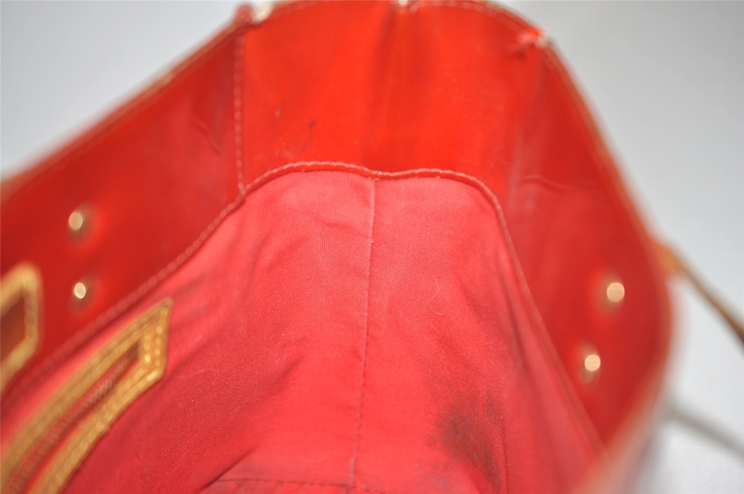 Authentic Louis Vuitton Vernis Reade PM Hand Bag Red M91088 LV Junk 8757I
