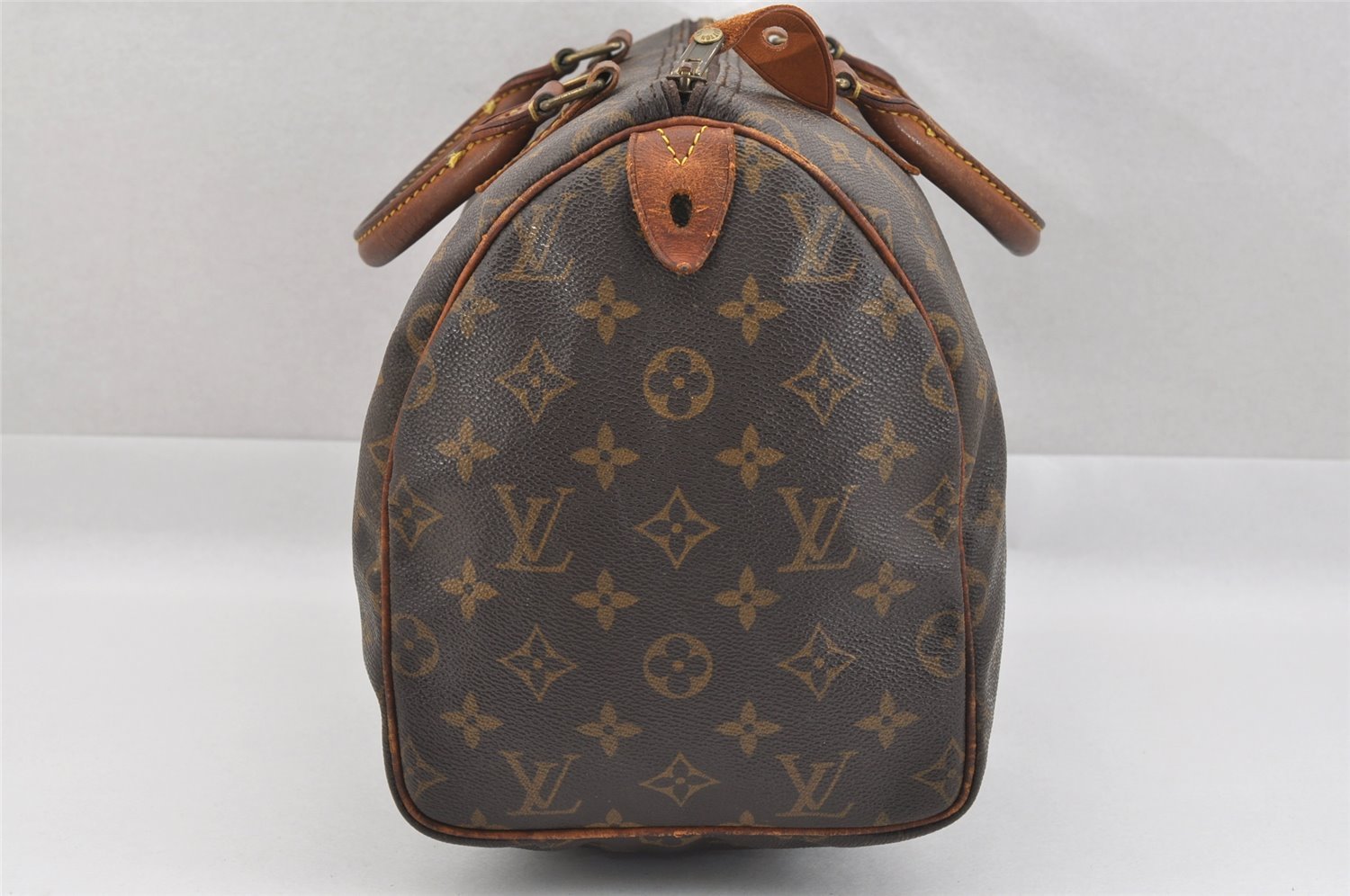 Authentic Louis Vuitton Monogram Speedy 30 Hand Boston Bag M41526 LV 8759I