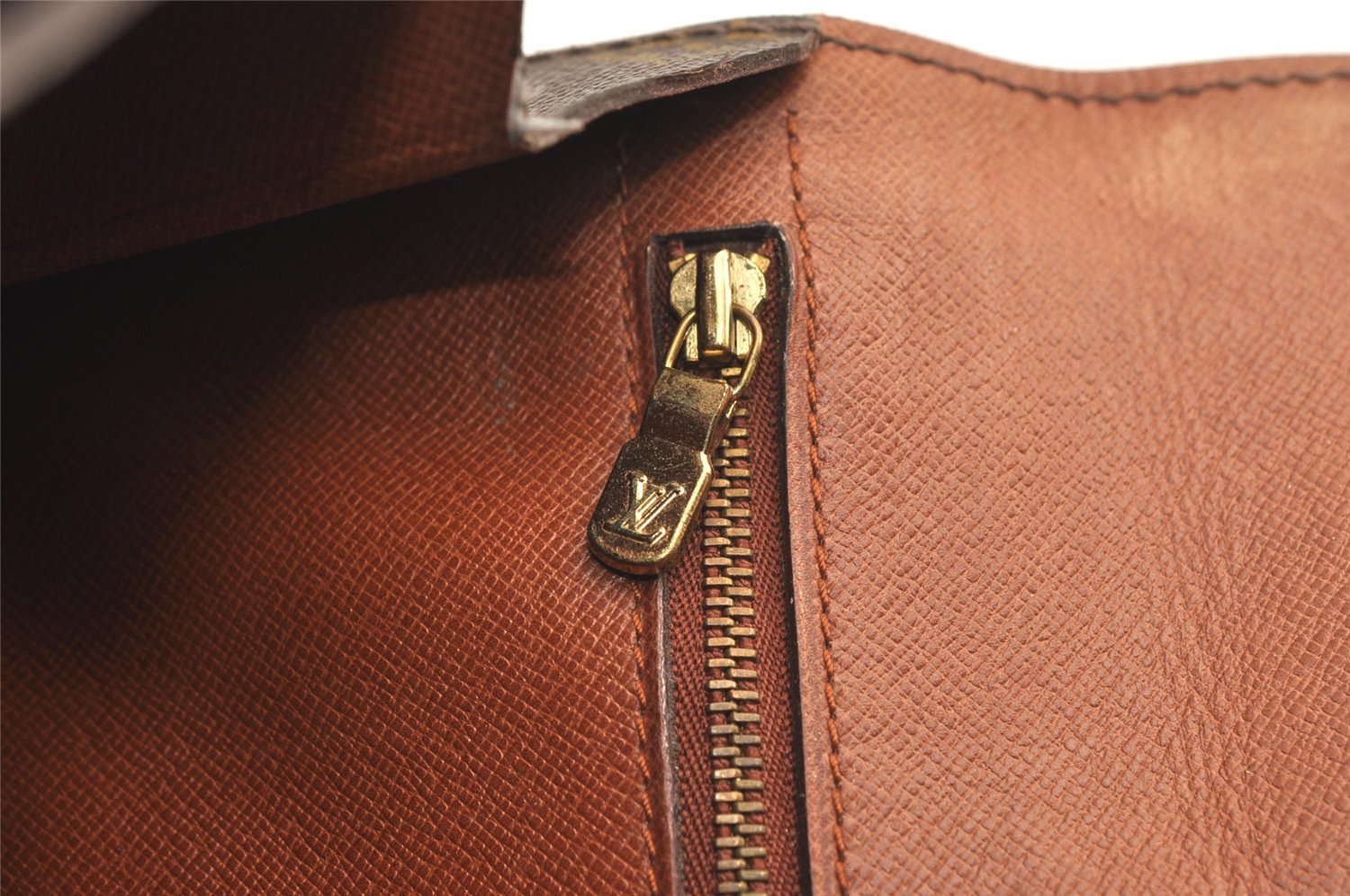 Authentic Louis Vuitton Monogram Poche Ministre Document Case M53445 LV 8761J