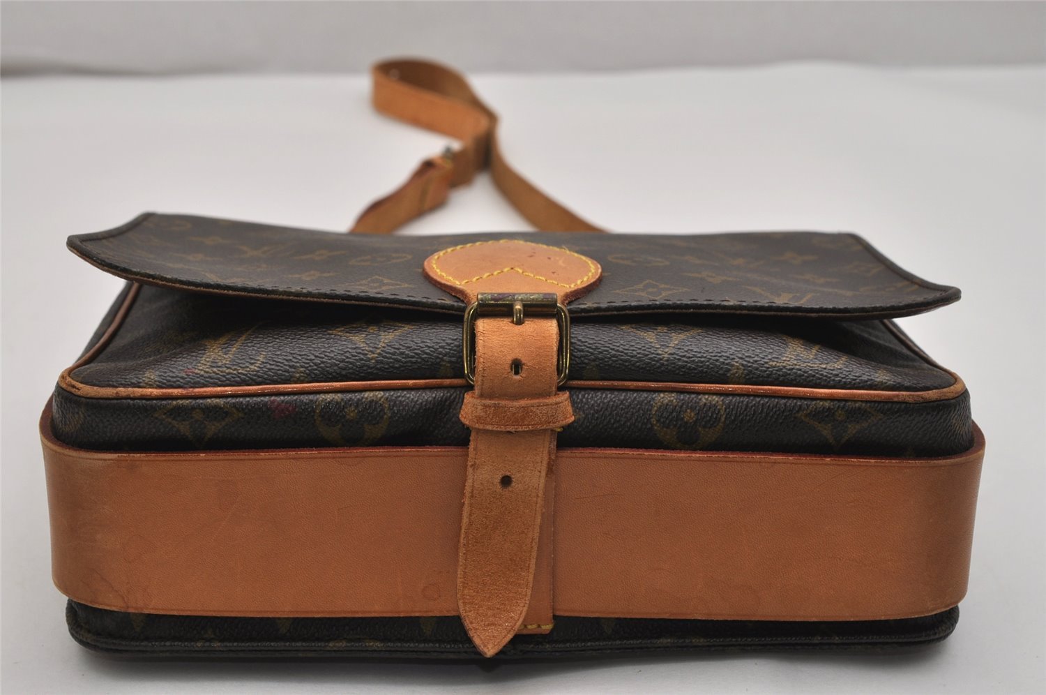 Authentic Louis Vuitton Monogram Cartouchiere GM M51252 Shoulder Cross Bag 8762J