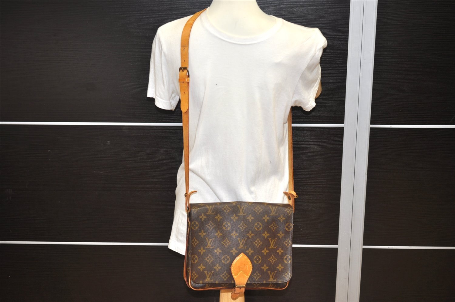 Authentic Louis Vuitton Monogram Cartouchiere GM M51252 Shoulder Cross Bag 8762J