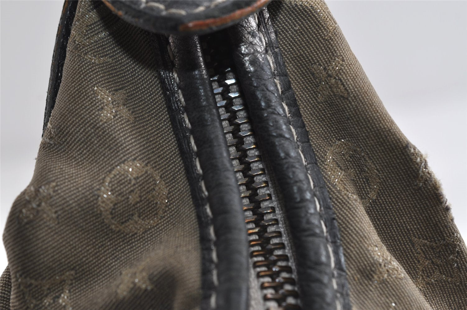 Auth Louis Vuitton Monogram Mini Lin Manon MM Shoulder Bag Gray M95618 LV 8764I