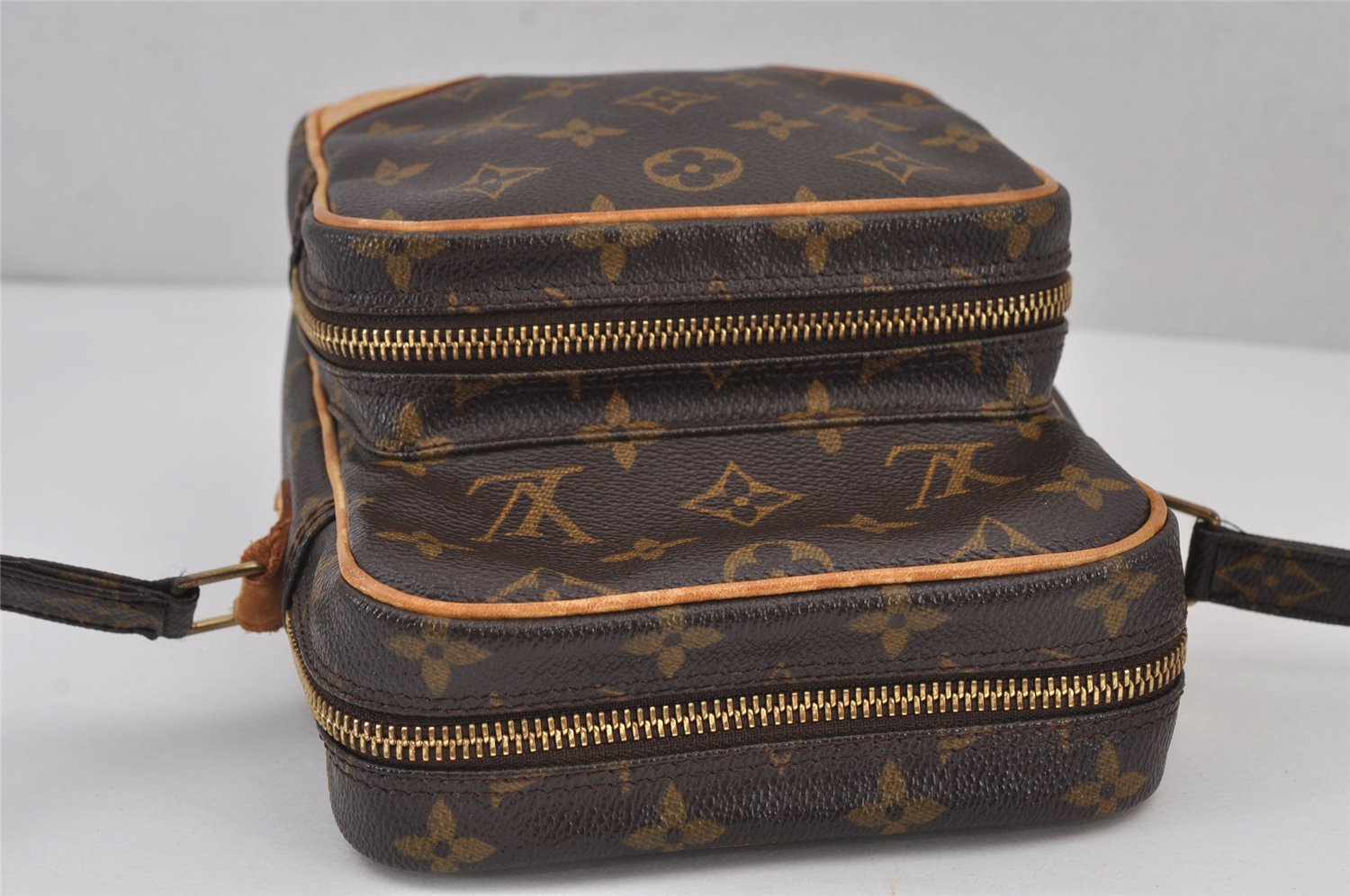 Authentic Louis Vuitton Monogram Amazone Shoulder Cross Body Bag M45236 LV 8764J