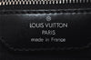 Authentic Louis Vuitton Taiga Dersou Shoulder Bag Green M30164 LV 8766I