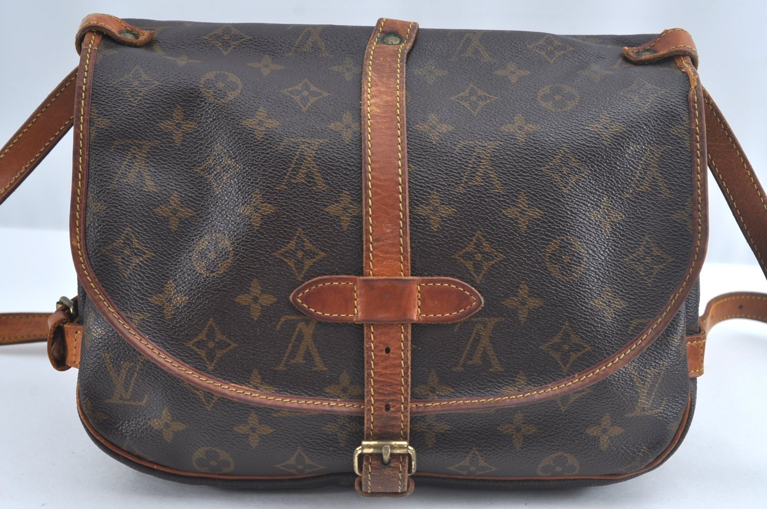 Authentic Louis Vuitton Monogram Saumur 30 Shoulder Cross Bag M42256 LV 8767H