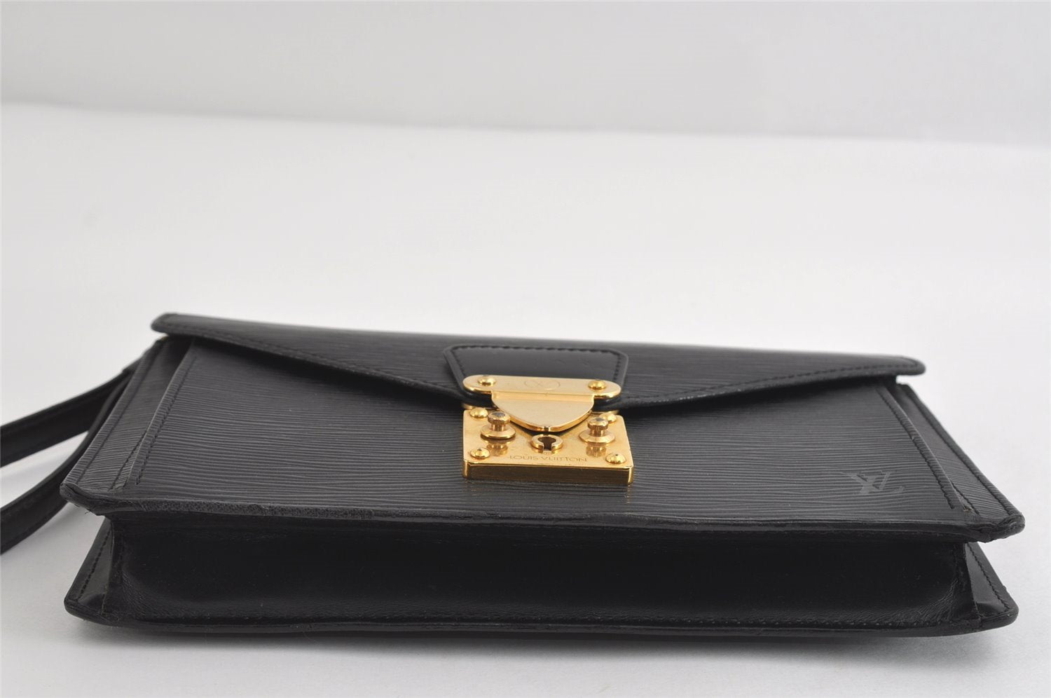Authentic Louis Vuitton Epi Sellier Dragonne Clutch Bag Black M52612 LV 8767I