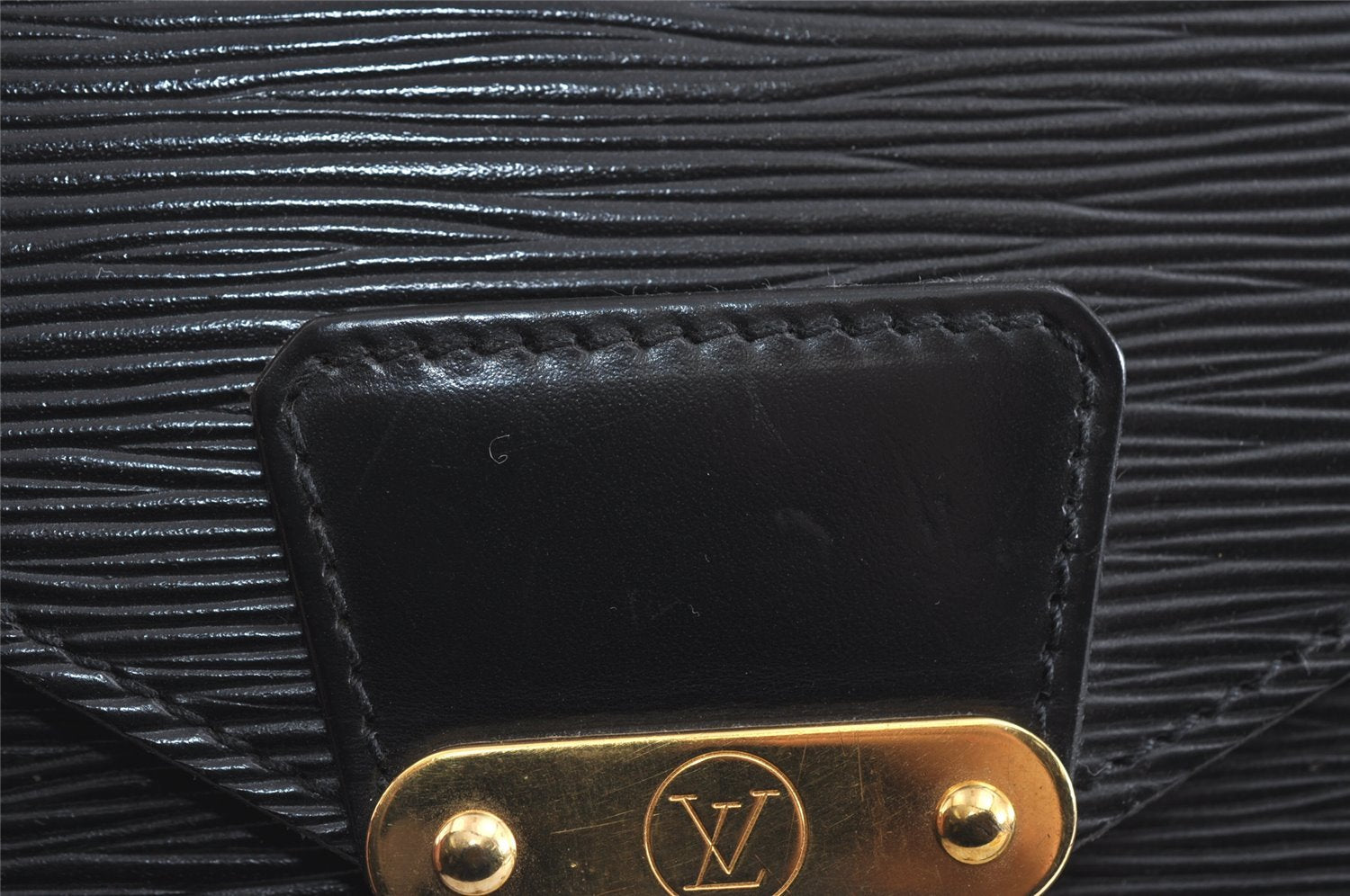Authentic Louis Vuitton Epi Sellier Dragonne Clutch Bag Black M52612 LV 8767I