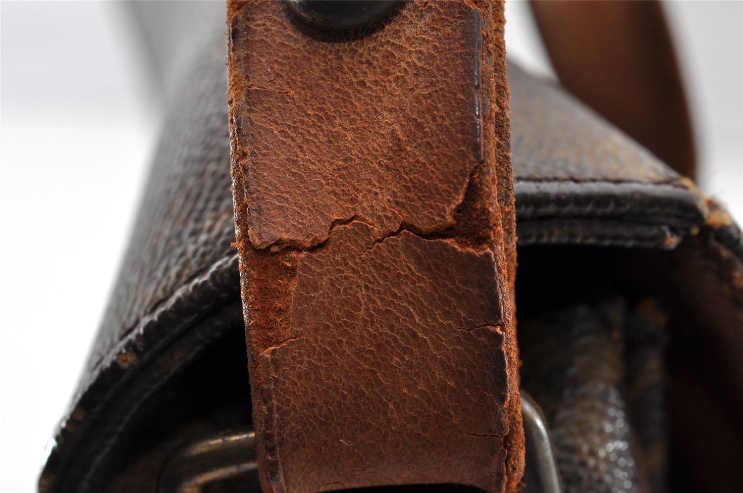 Authentic Louis Vuitton Monogram Cartouchiere MM M51253 Shoulder Bag Junk 8768I