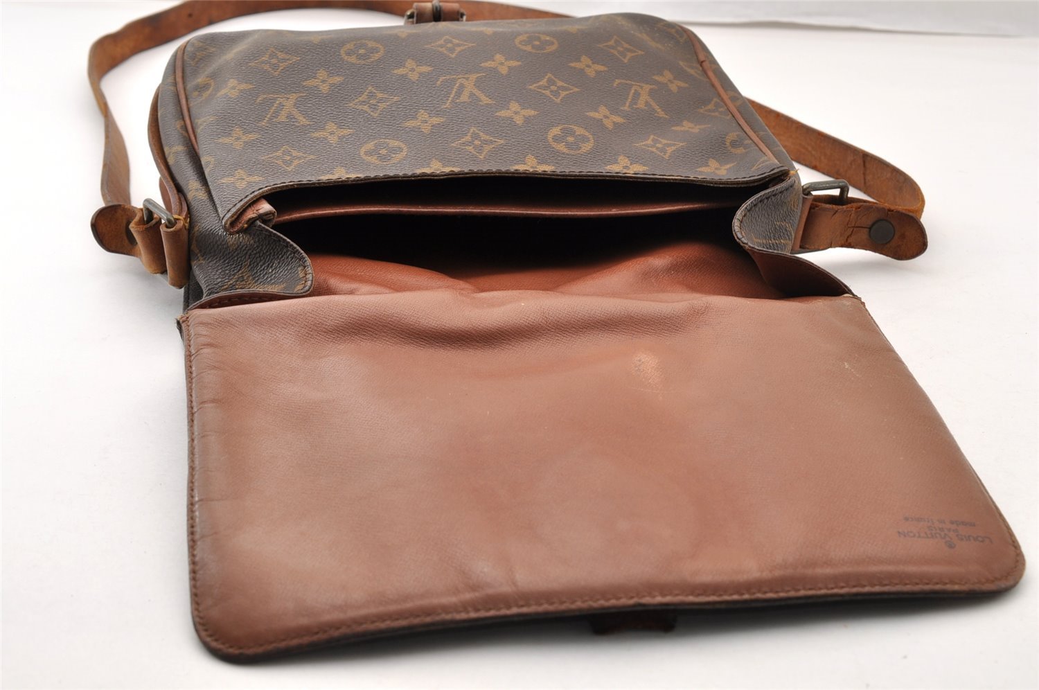 Authentic Louis Vuitton Monogram Cartouchiere MM M51253 Shoulder Bag Junk 8768I