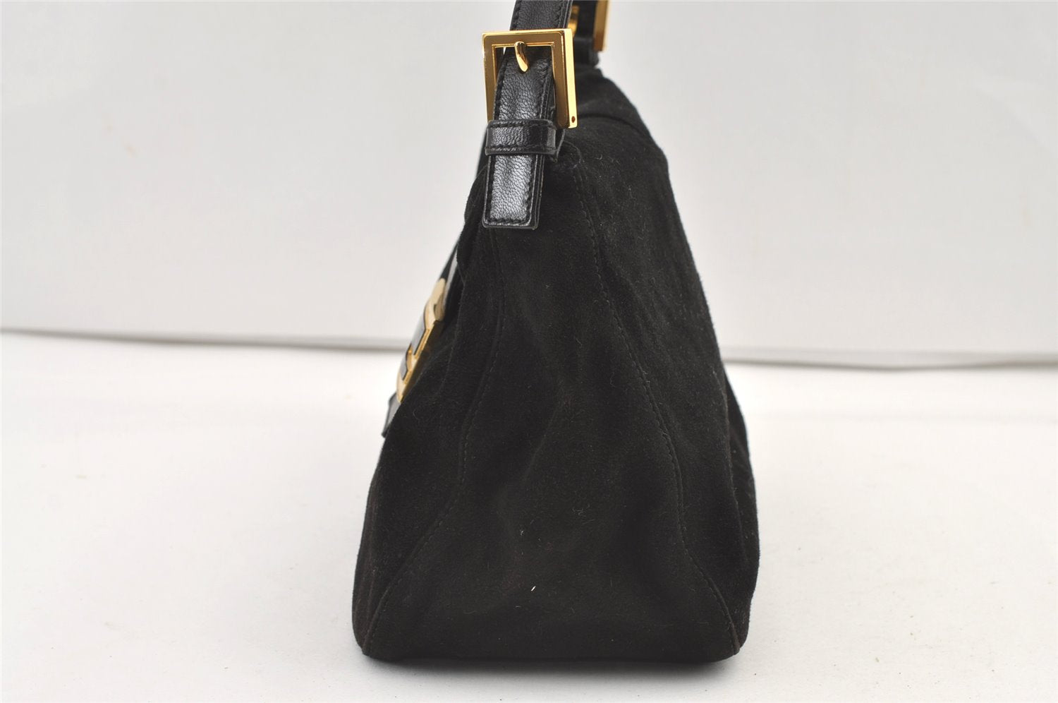 Authentic FENDI Vintage Shoulder Hand Bag Suede Leather Purse Black 8768J