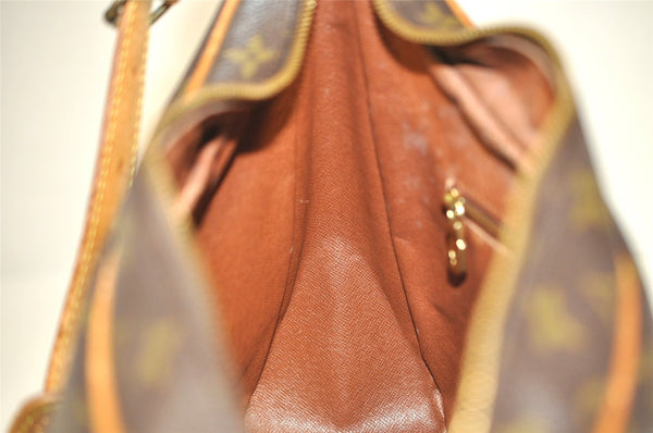 Authentic Louis Vuitton Monogram Boulogne 30 Shoulder Cross Bag M52165 LV 8774J