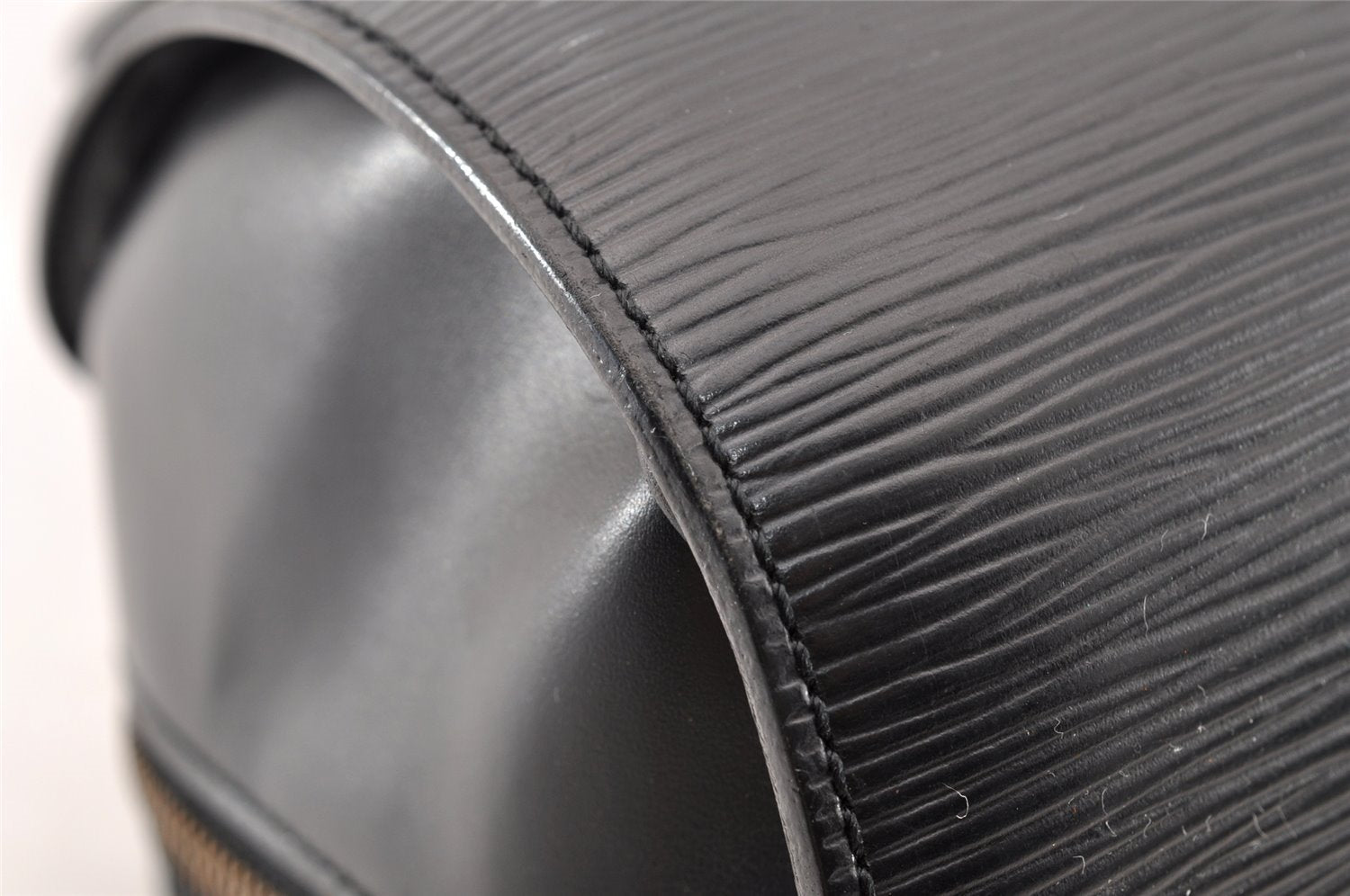 Authentic Louis Vuitton Epi Soufflot Black Hand Bag M52222 LV Junk 8775I