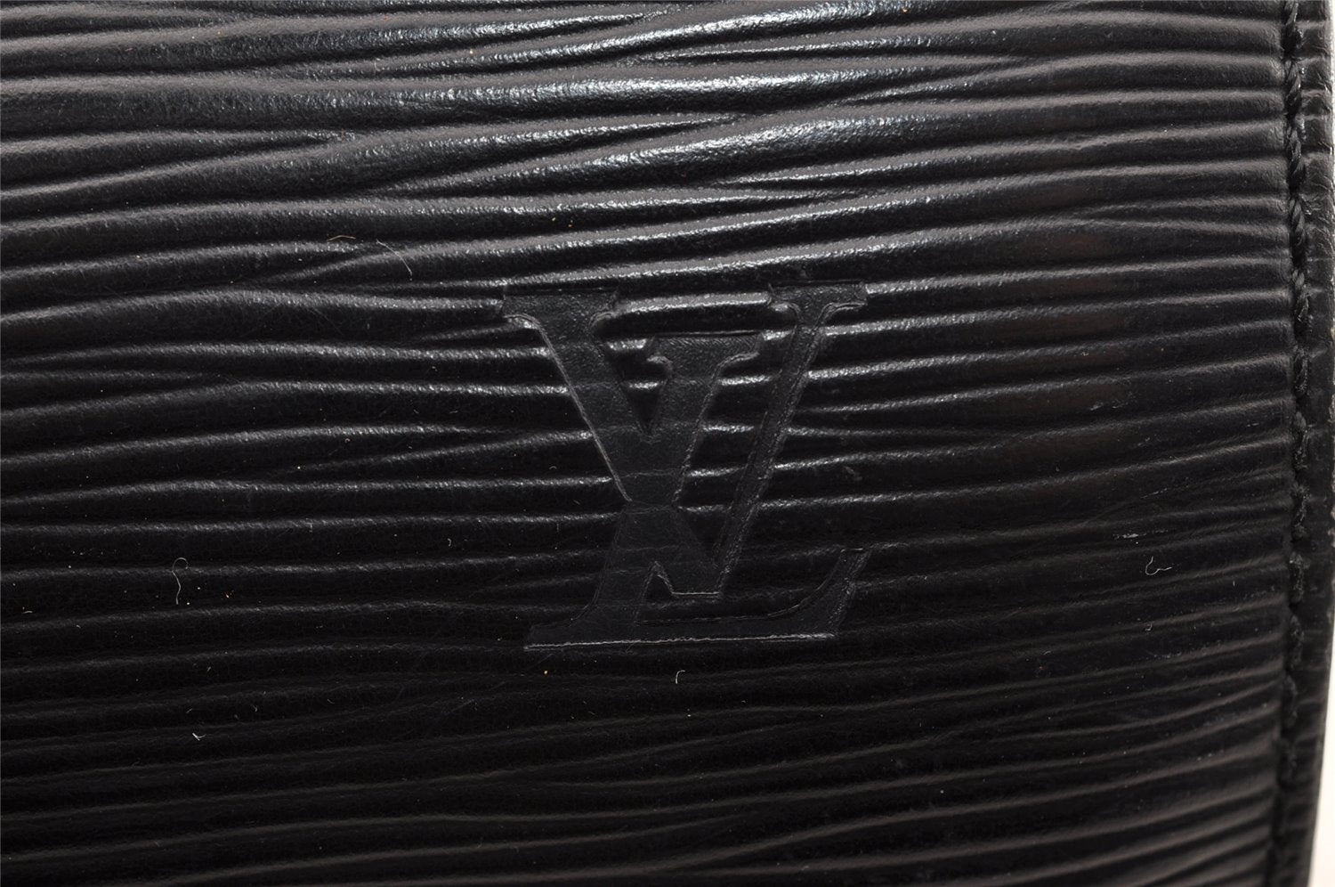 Authentic Louis Vuitton Epi Soufflot Black Hand Bag M52222 LV Junk 8775I