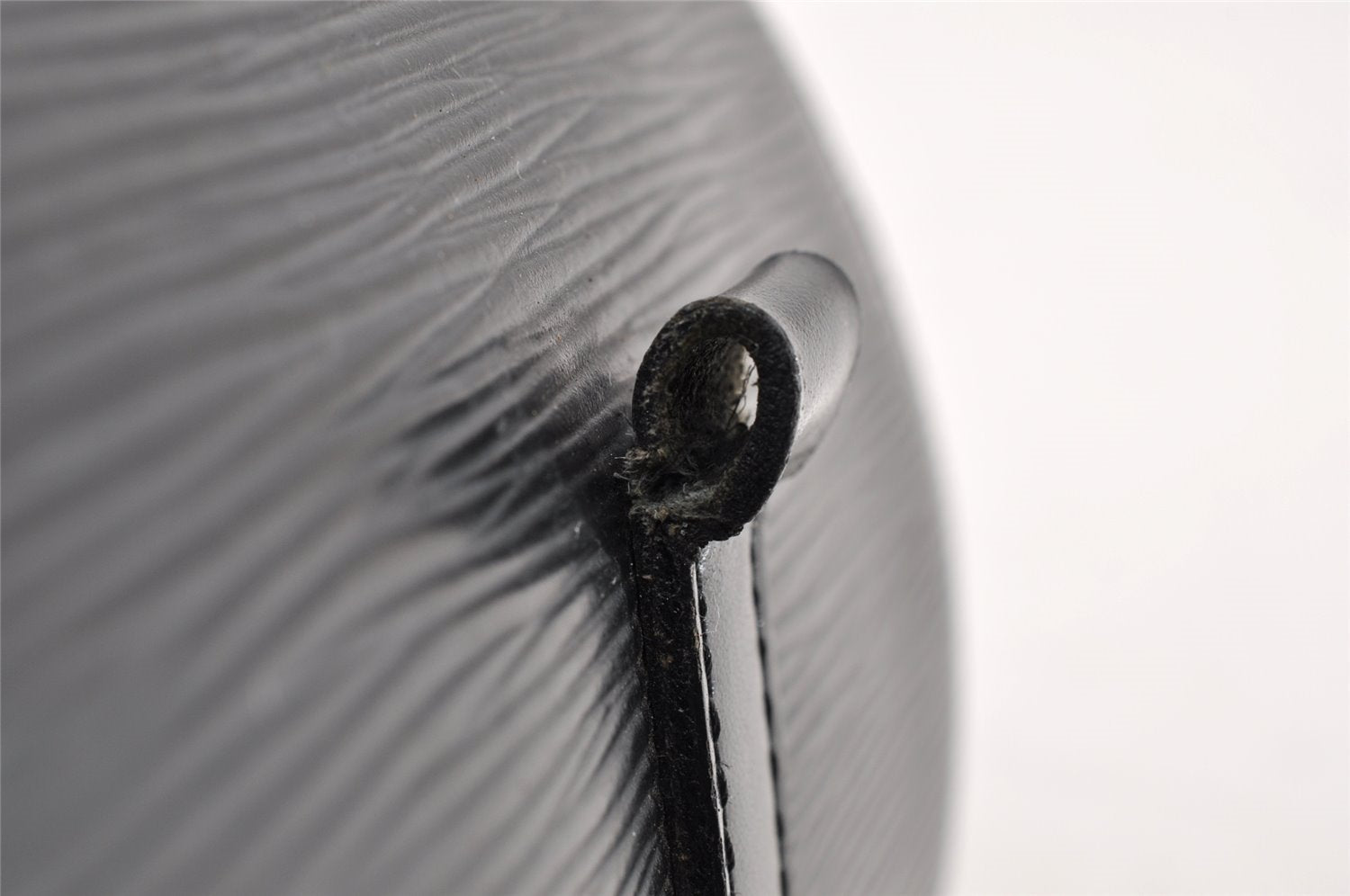 Authentic Louis Vuitton Epi Soufflot Black Hand Bag M52222 LV Junk 8775I