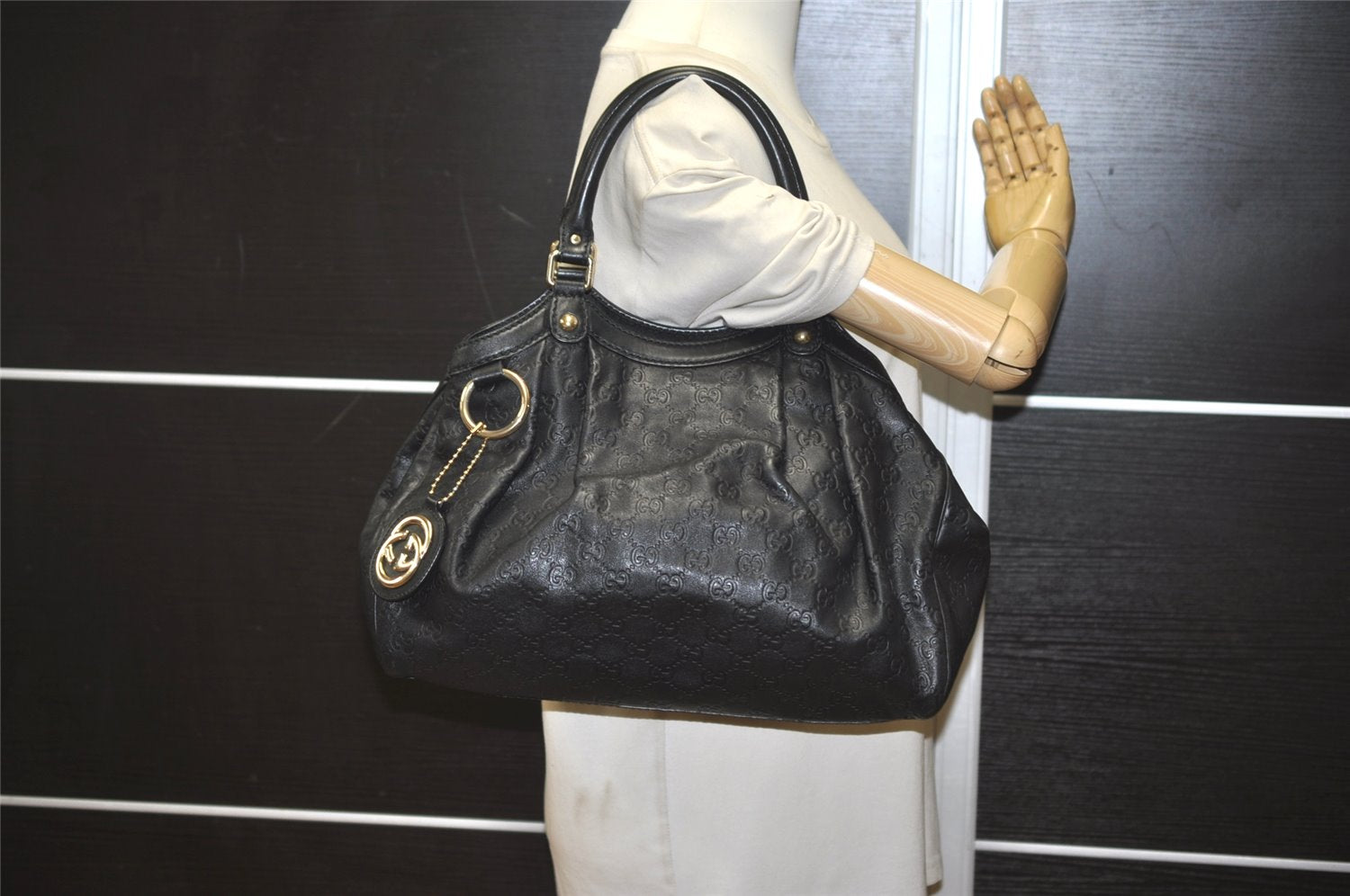 Authentic GUCCI Guccissima Sukey Shoulder Tote Bag GG Leather 211944 Black 8775J