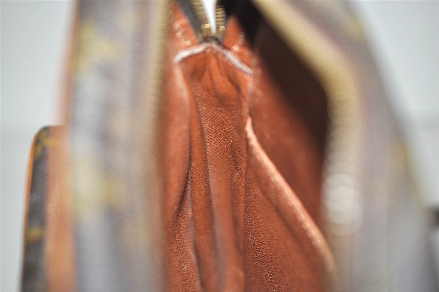 Authentic Louis Vuitton Monogram Amazone Shoulder Cross Body Bag M45236 LV 8776I