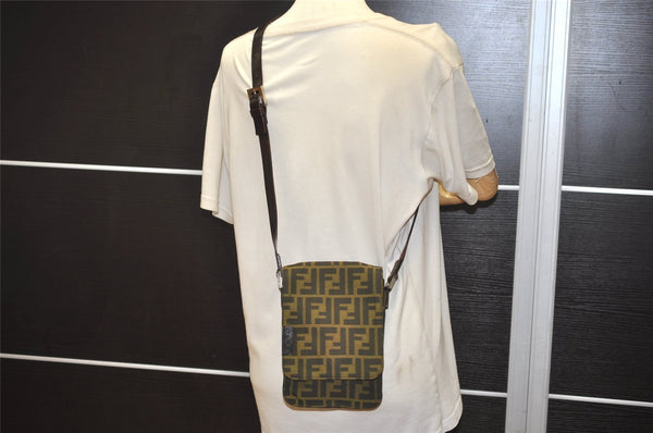 Authentic FENDI Zucca Shoulder Cross Body Bag Purse Nylon Leather Brown 8776J