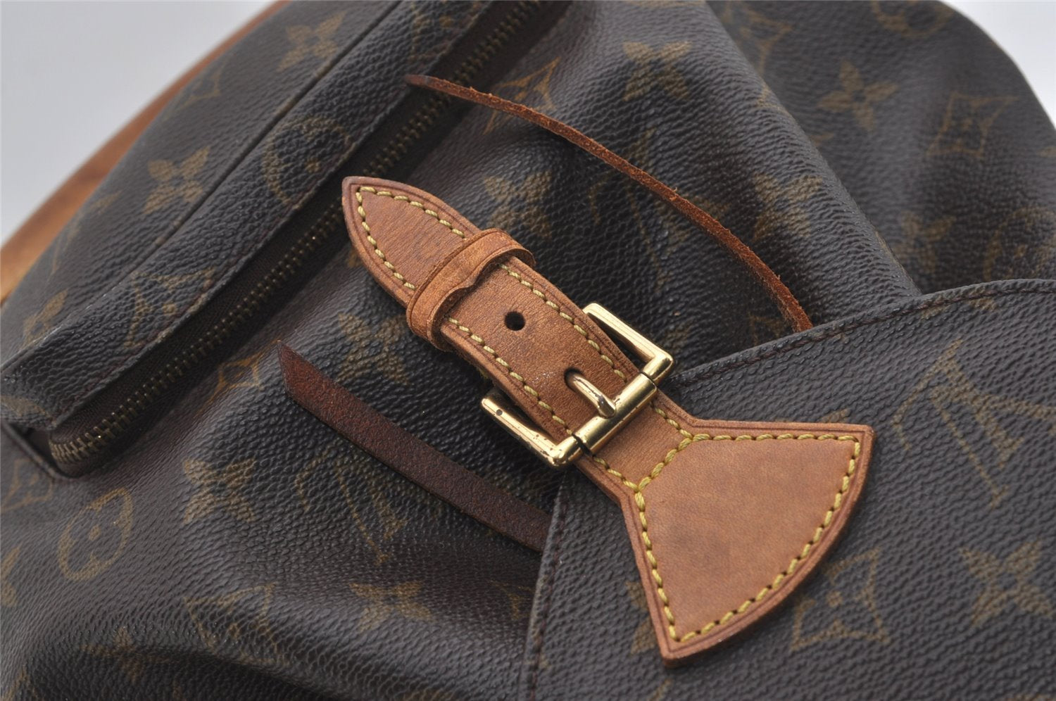 Authentic Louis Vuitton Monogram Montsouris MM Backpack M51136 LV 8778I