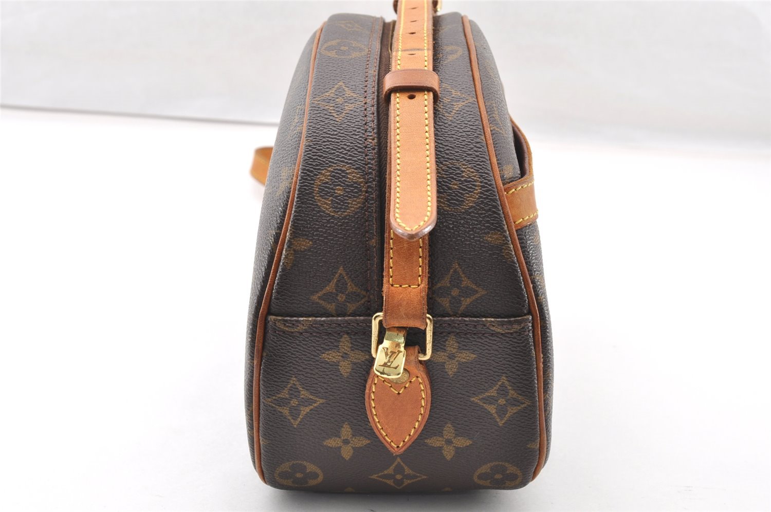 Authentic Louis Vuitton Monogram Blois Shoulder Cross Body Bag M51221 LV 8780I