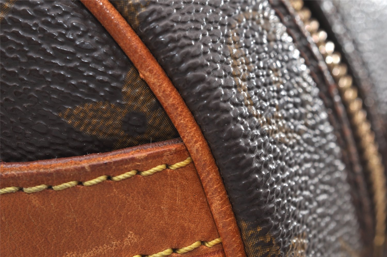 Authentic Louis Vuitton Monogram Blois Shoulder Cross Body Bag M51221 LV 8780I