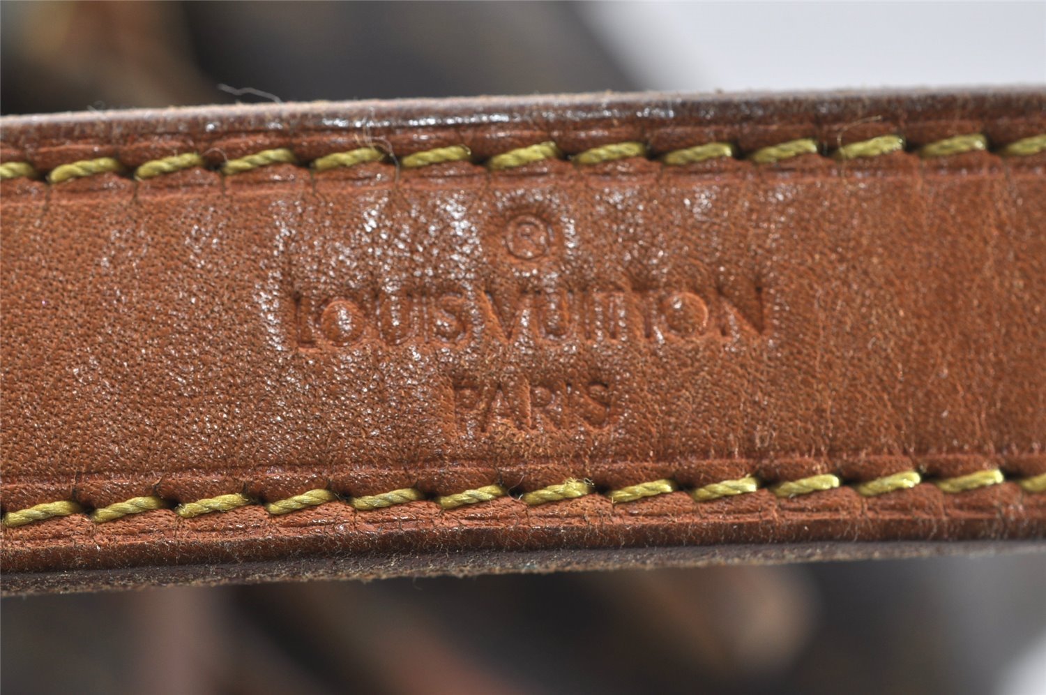 Authentic Louis Vuitton Monogram Noe Shoulder Drawstring Bag M42224 LV 8781I