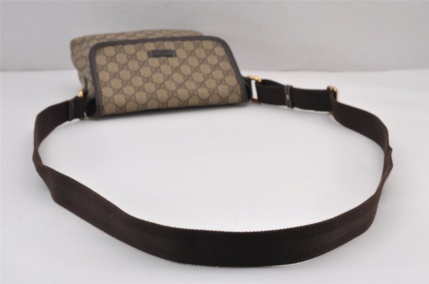 Authentic GUCCI Shoulder Cross Body Bag GG PVC Leather 223666 Brown 8781J