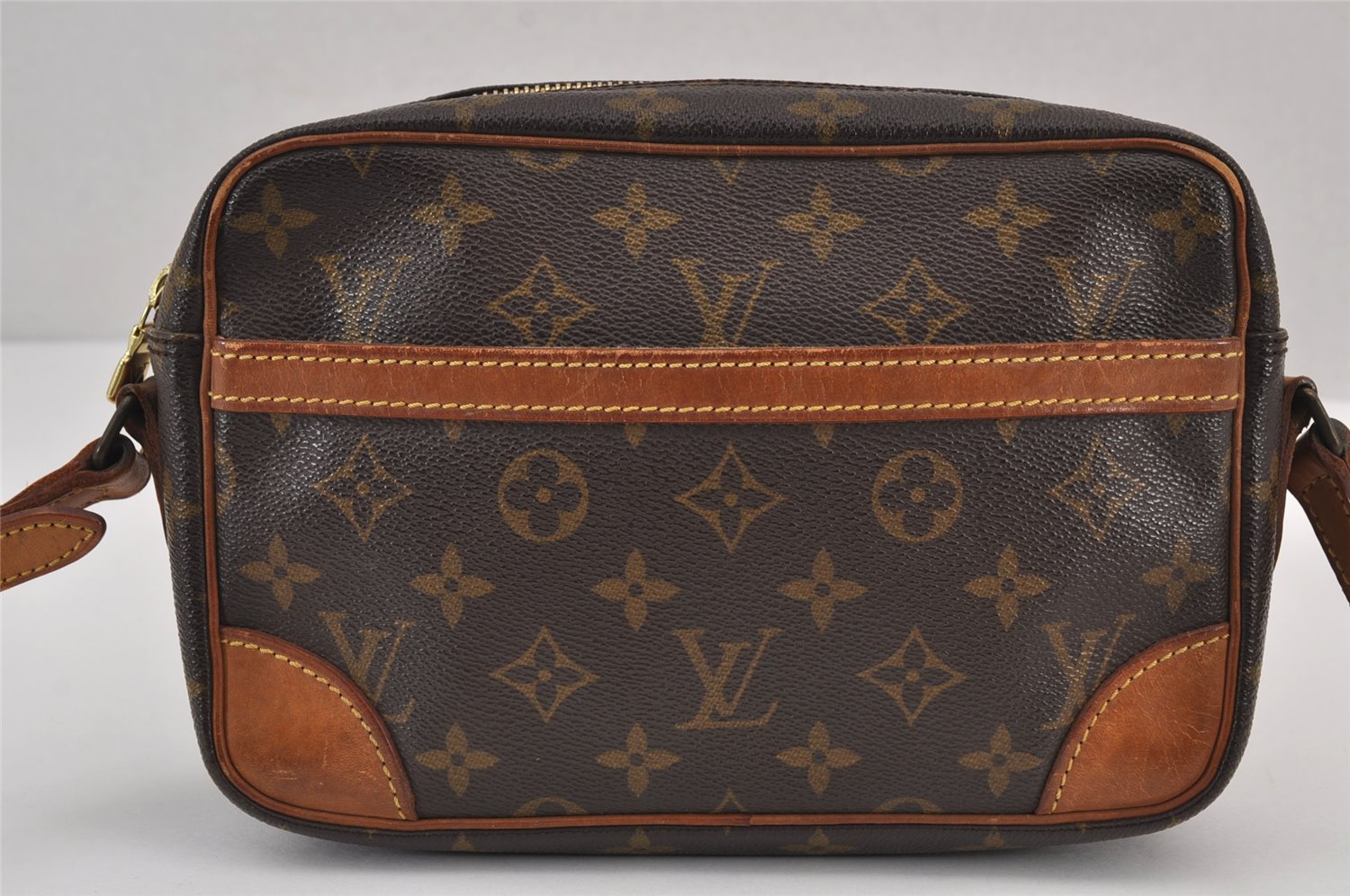 Authentic Louis Vuitton Monogram Trocadero 23 Shoulder Cross Bag M51276 LV 8783J