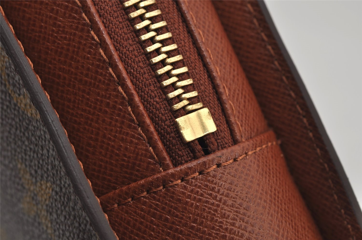 Authentic Louis Vuitton Monogram Orsay Clutch Hand Bag Purse M51790 LV 8786J