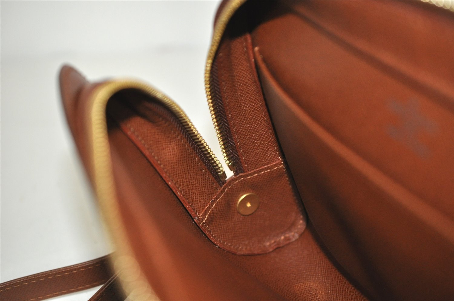 Authentic Louis Vuitton Monogram Orsay Clutch Hand Bag Purse M51790 LV 8786J