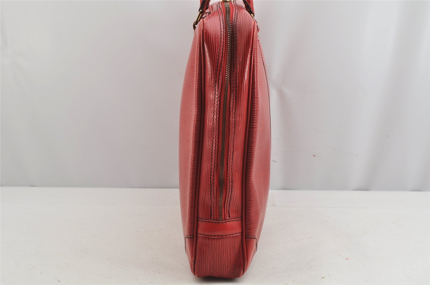 Authentic Louis Vuitton Epi Porte Documents Voyage Briefcase Red M54477 LV 8787J